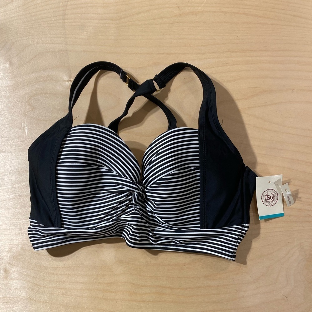 SO Black and White Striped Bikini Top Juniors Plus OX (PF)